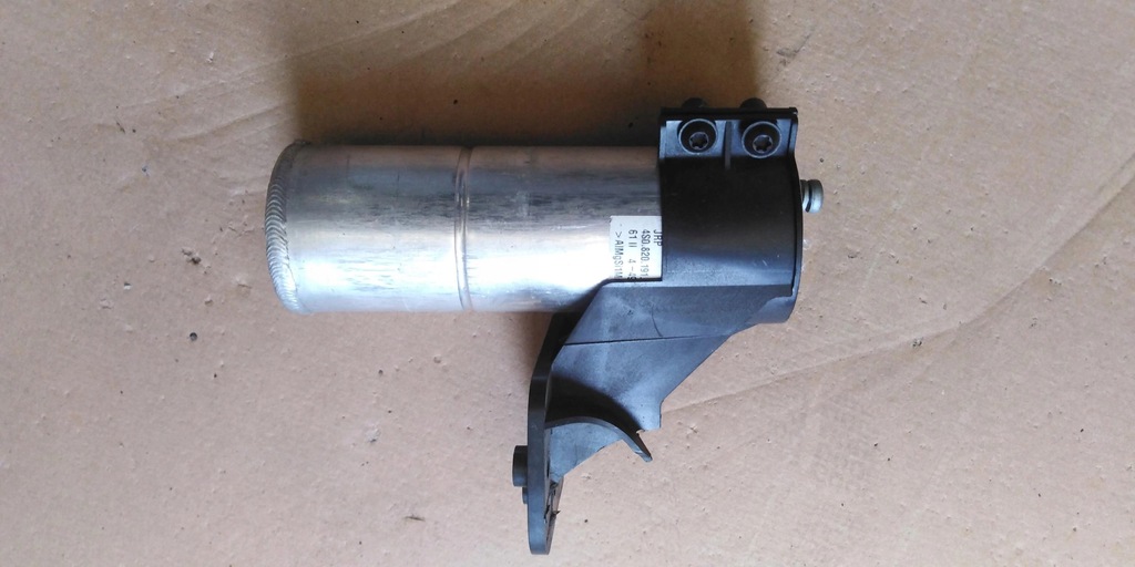 фото №2, Audi r8 4s конденсатор осушитель кондиционера 4s0820191d