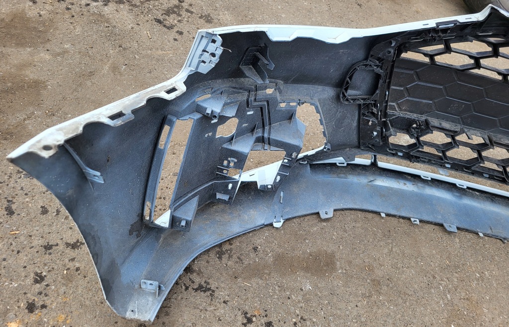 фото №12, Бампер перед передній решітка радіатора накладка нижня audi a4 b9 s4 8w lift s-line оригінальний номер