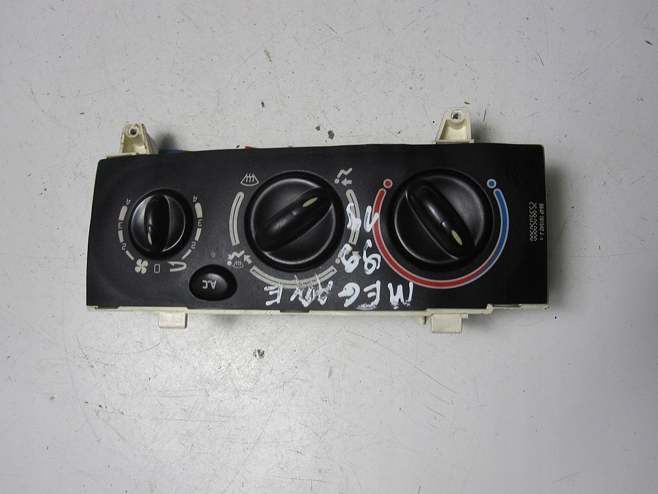 фото №4, Панель кондиционера renault megane i 99r