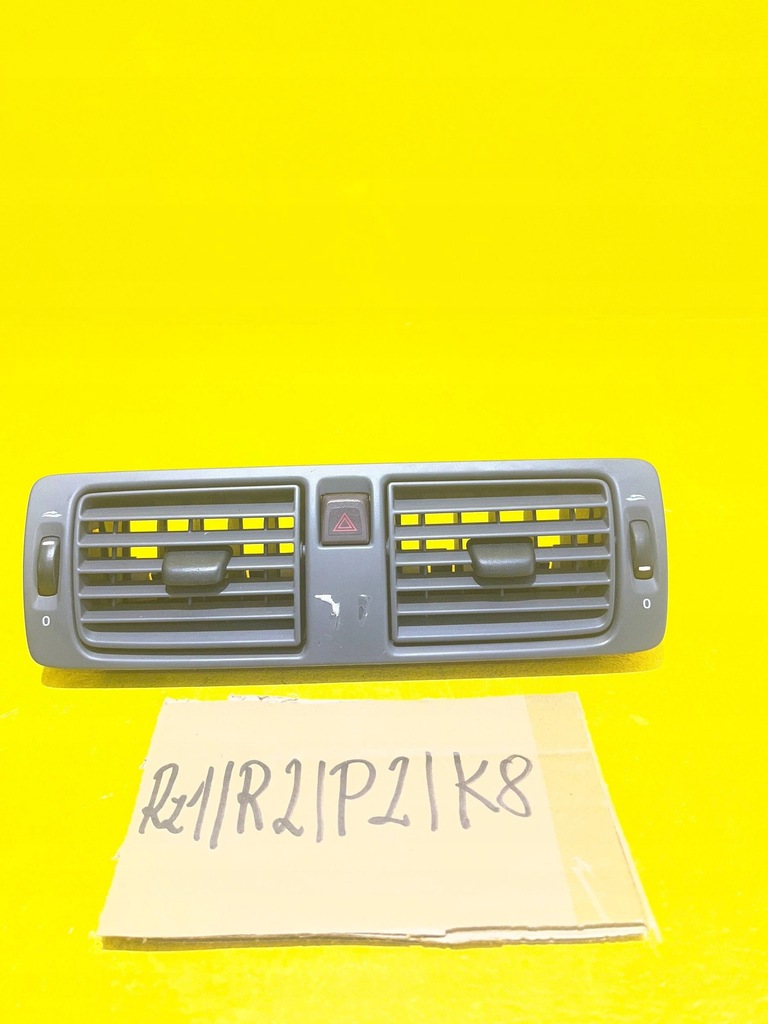 фото №1, Volvo s40 решётка обдув