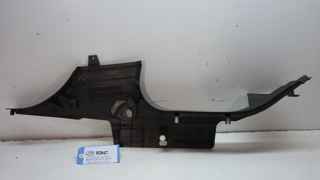 Пластик накладка поріг ліва задній mini countryman 12r в Україні