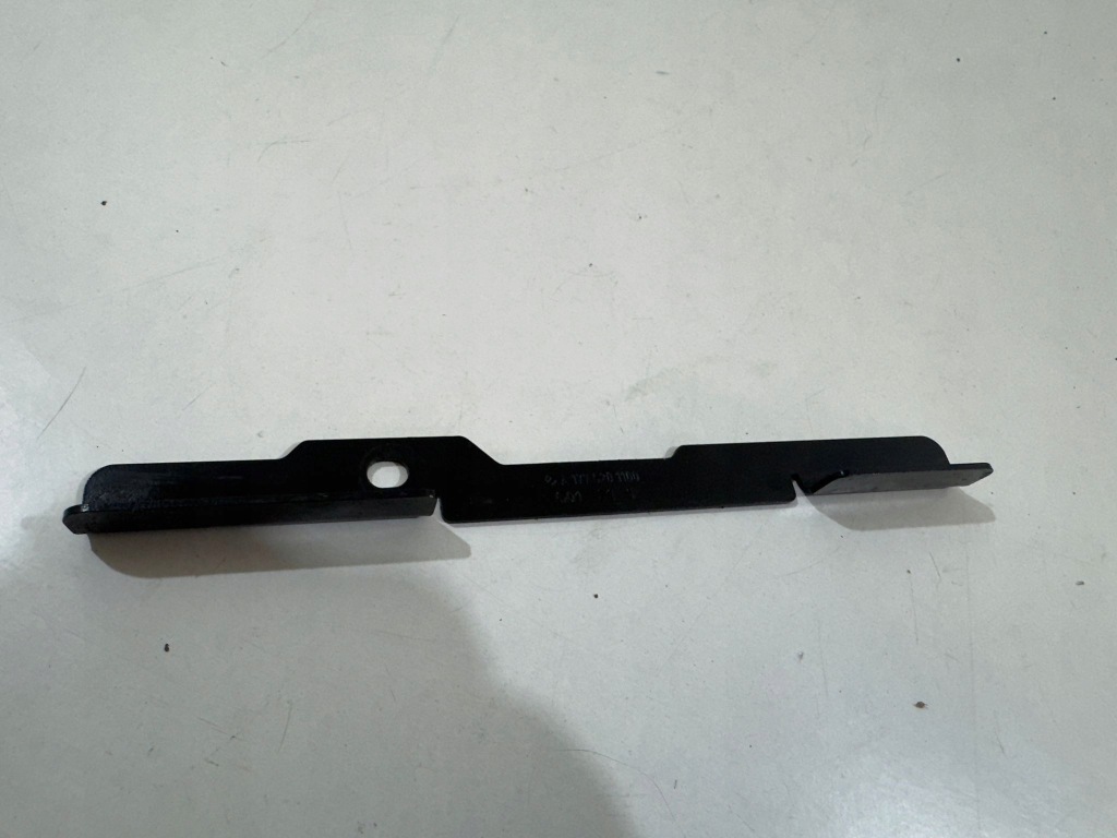 фото №1, Кронштейн розпірка кронштейн mercedes a45 s amg w177 gla h247 amg jan