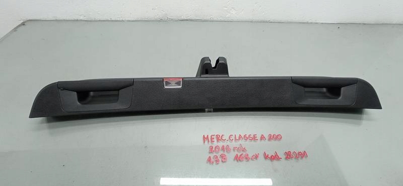фото №1, Молдинг защита замка крышки задняя mercedes w177