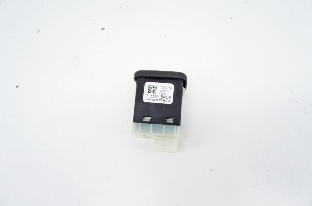 фото №1, Tw022 opel insignia b разъём port usb 13598459