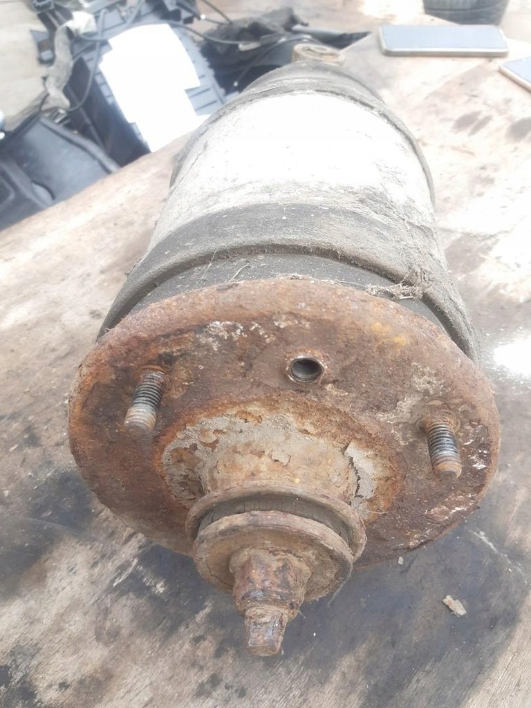 фото №9, Амортизатор правый задняя land rover discovery iii