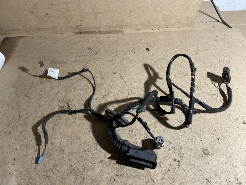 фото №1, Жгут электропроводка дверь задняя bmw x1 f48 6840096