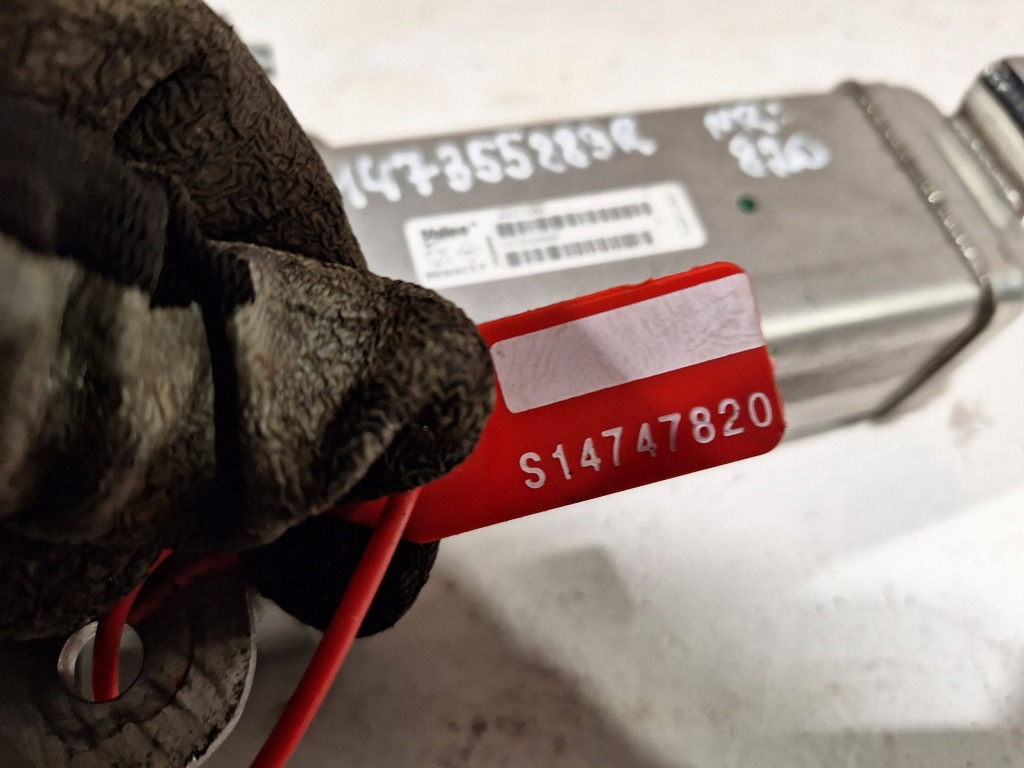 Радіатор вихлопних газів 147355889r renault master iii 2.3 dci 10- Недорого