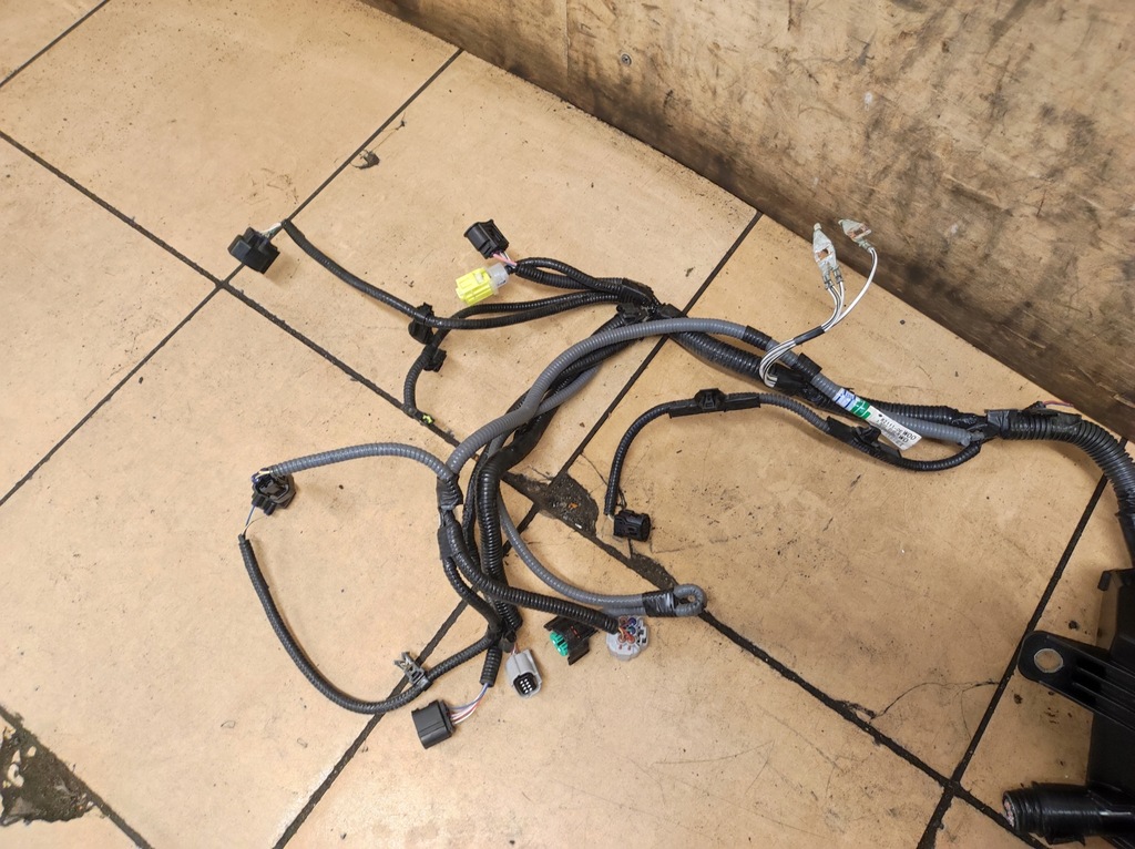 фото №7, Корпус корпус коробка запобіжників highlander xu70 iv 4