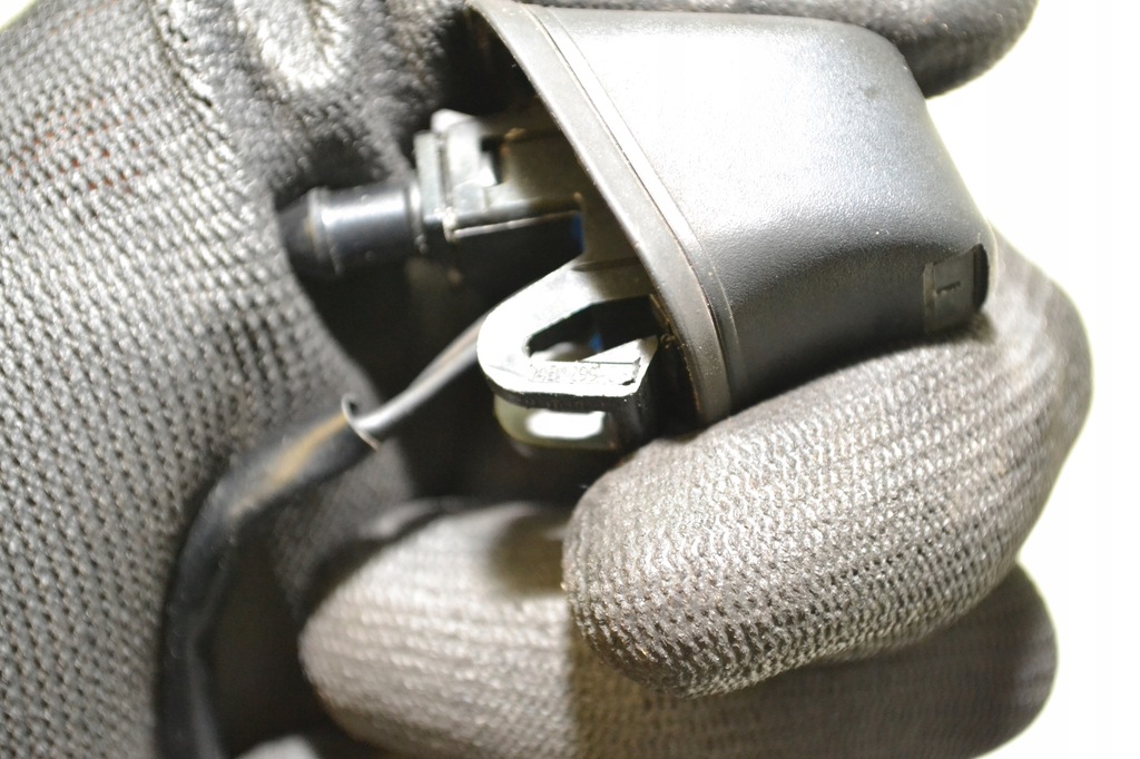 фото №8, Bmw 3 e90 насадка распылителя 7131299