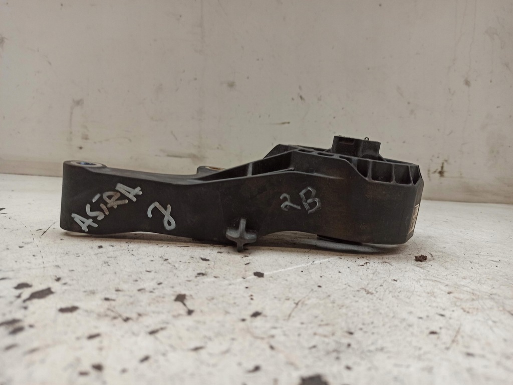 фото №8, Opel astra j кронштейн подушка двигателя 230010