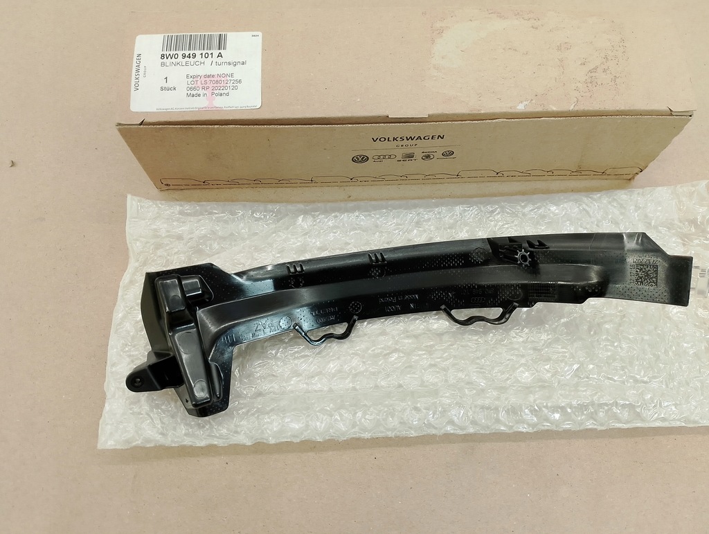 фото №6, Поворотник зеркало левый audi e-tron gt a4 b9 a5 b8 europa