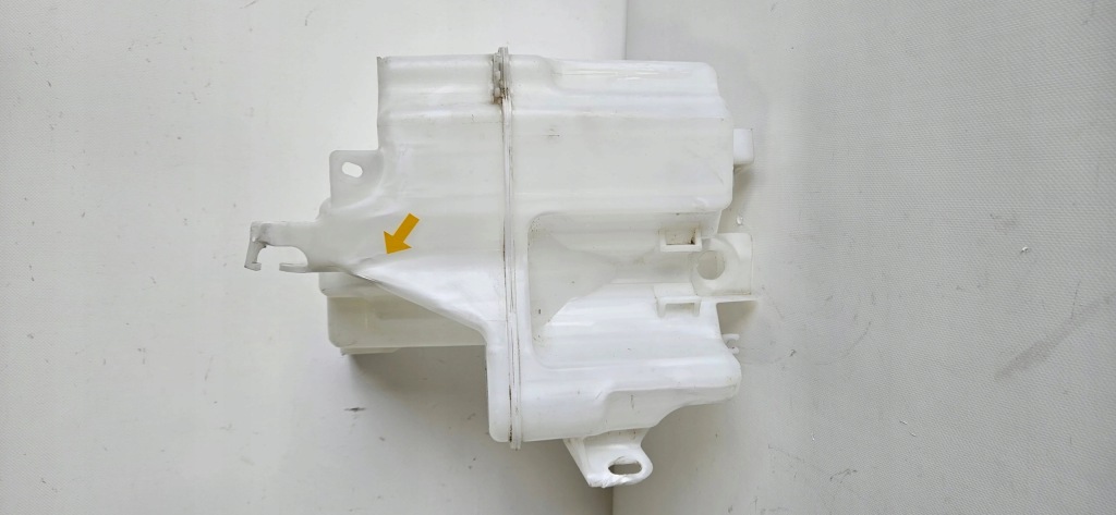 фото №7, Бачок омивача toyota rav4 v 18- oryg