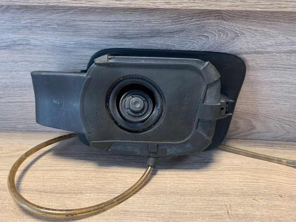 фото №2, Крышка заливной топлива audi a8 d3 4e0010376r