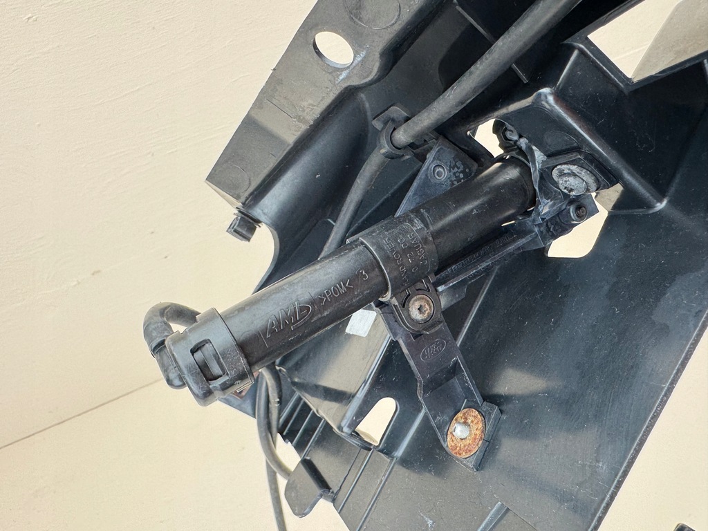 фото №10, Land rover evoque l538 балка усилитель бампера перед омыватель