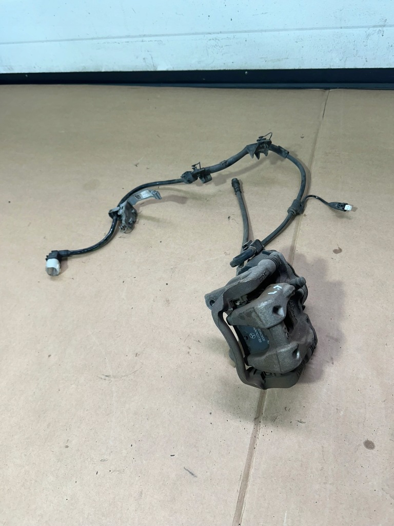 фото №11, Суппорт тормозной левый задняя, левый задний mercedes w243, w177,w118, w247 320x12