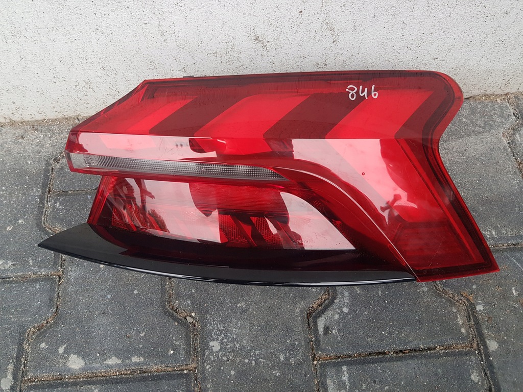 фото №1, Лампа задня задня audi e-tron gt 4j3945092