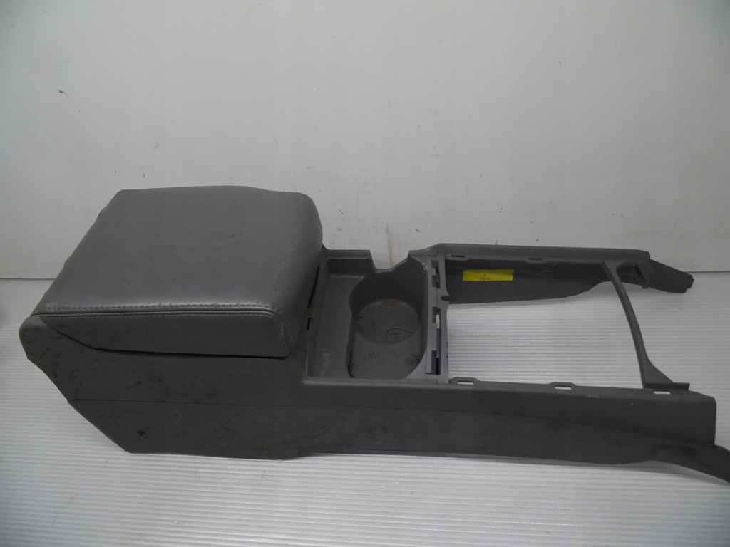 фото №1, Подлокотник туннель jeep grand cherokee wk