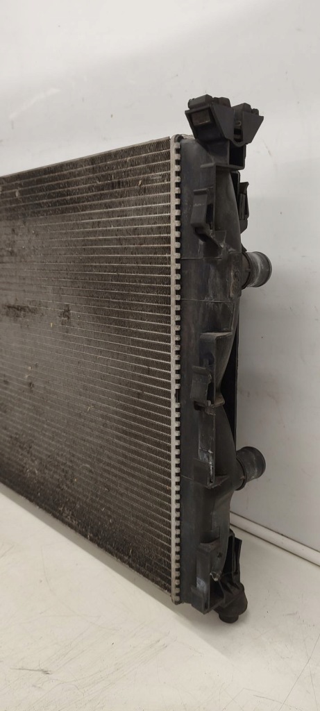 Радиатор воды вентилятор renault scenic 2 рестайлинг  1,5 dci Цена