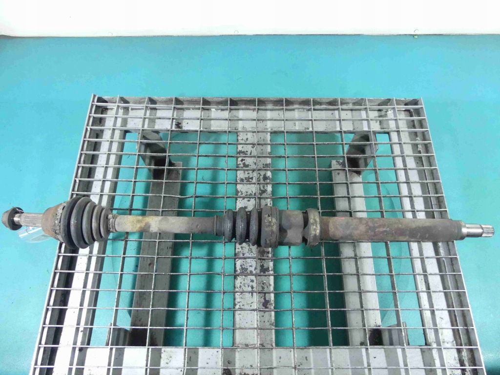 фото №1, Привідний вал права ford fiesta mk6 02-08 1.3 b