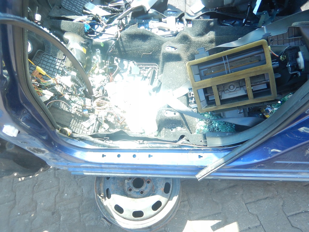 фото №5, Fiat sedici 09- порог левый блок двигателя средний четверть