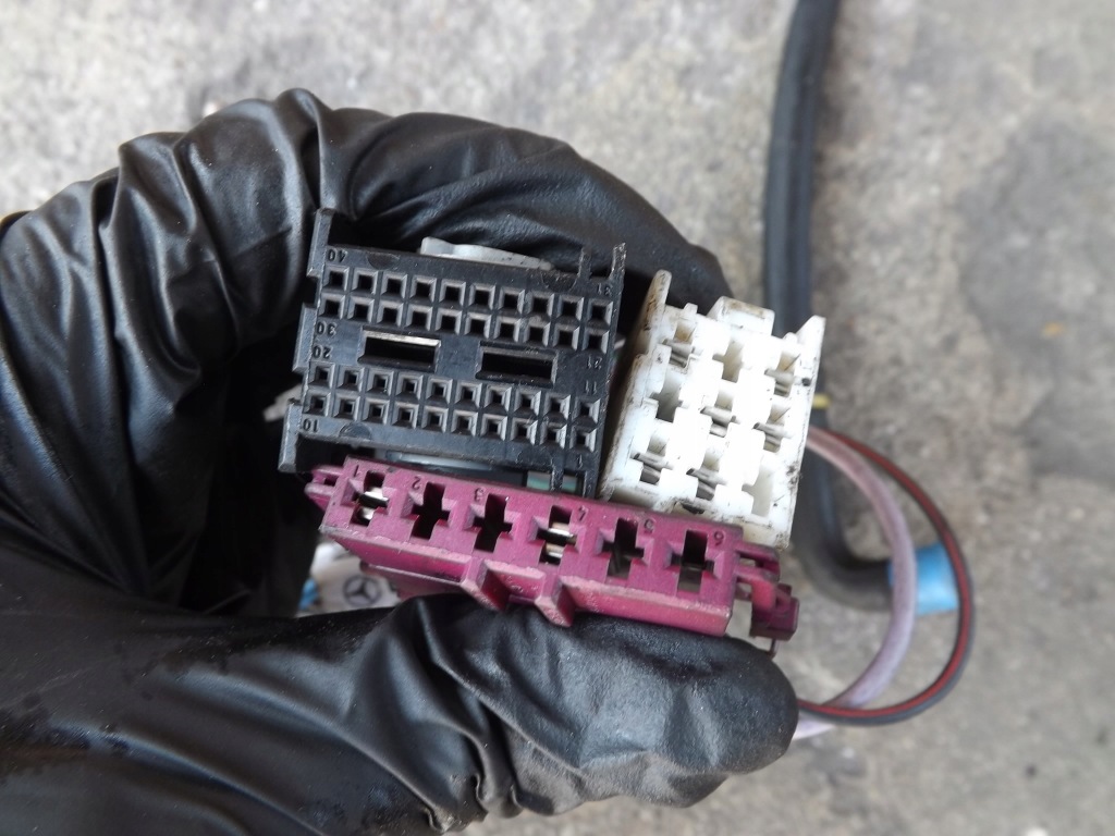 фото №9, Mercedes w203 2.2 cdi електропроводка джгут двигуна a6111500333