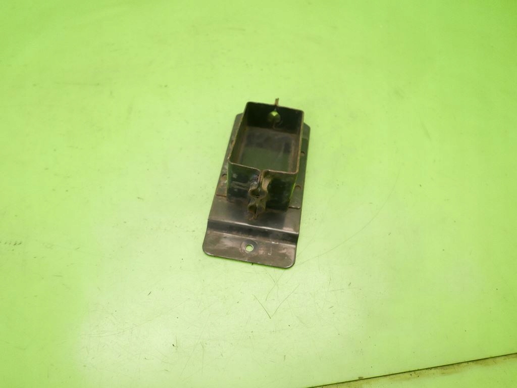 фото №6, Отбойник бампера правый перед kia carnival i fl 01-05