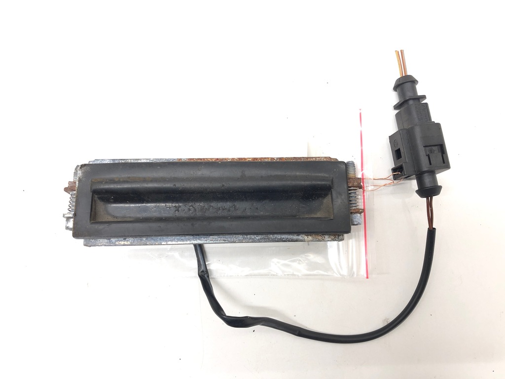 фото №1, Ручка багажника vw passat 03-05, polo