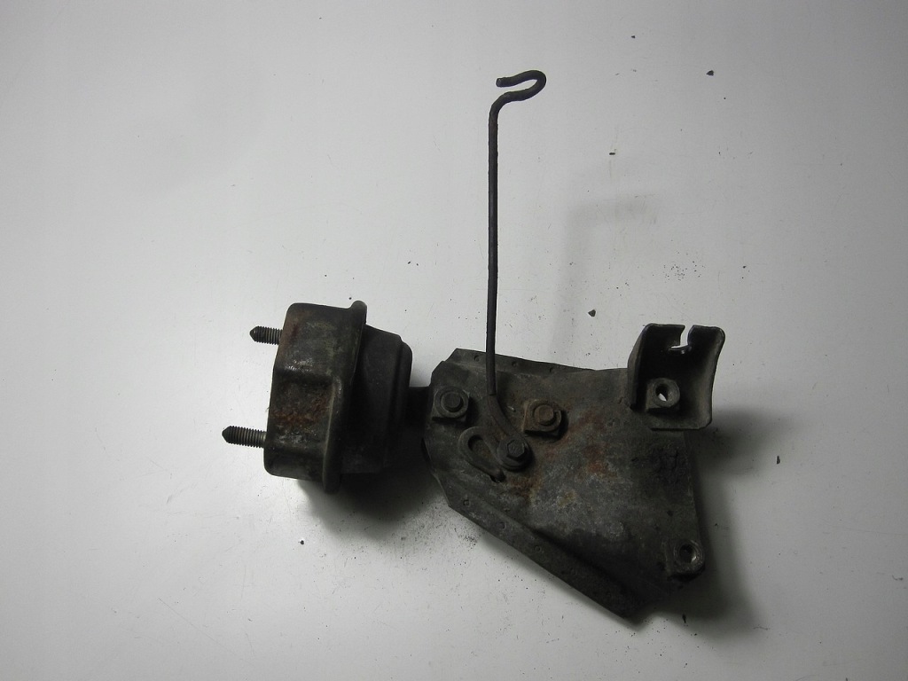 фото №5, Кронштейн двигателя подушка vw t4 transporter 1.9d