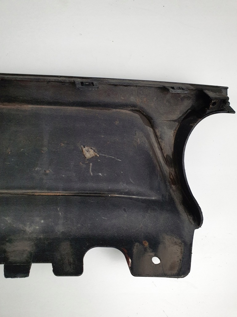 Maserati ghilbi 2013 - спойлер dofuzor накладка бампера задняя 670010777 Доставка