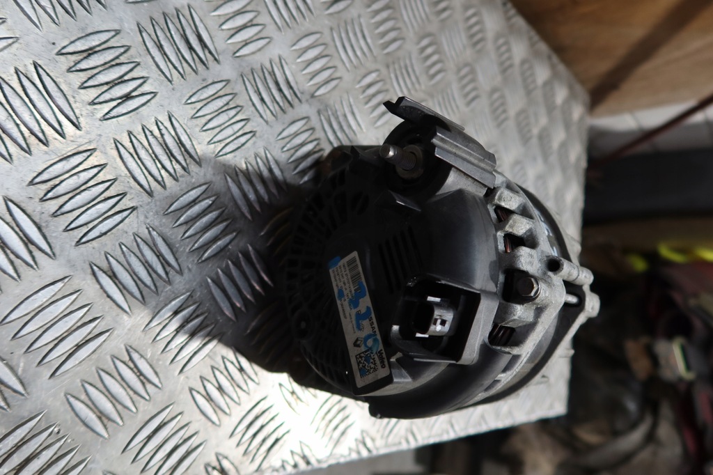 фото №4, Генератор renault nissan 15 bdci 231004719r