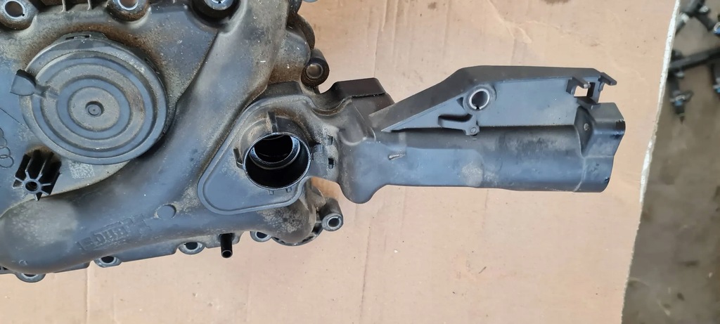 фото №11, A6 c7 4g lift клапан вентиляционный вентиляция картера 3.0 tfsi cre 06e103547ad a7 4g