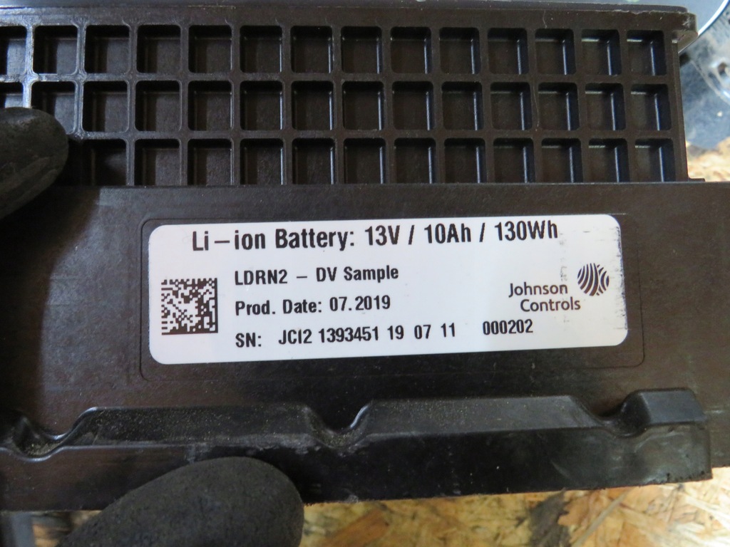 фото №3, Аккумулятор renault nissan 13v 10ah 130wh