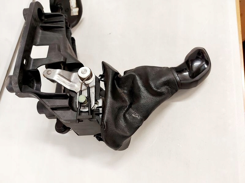 фото №8, Citroen c4 cactus 1.6 вибірник важіль передач