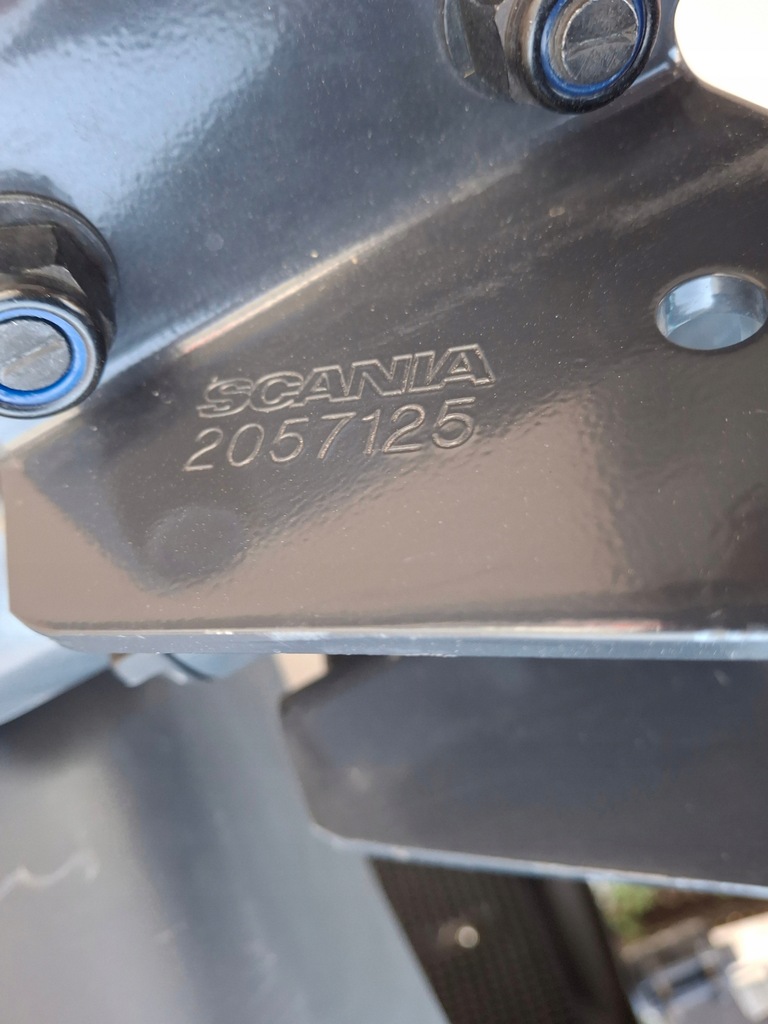 фото №11, Scania r s крыло подкрылок задняя брызговик кронштейны комплект оригинал