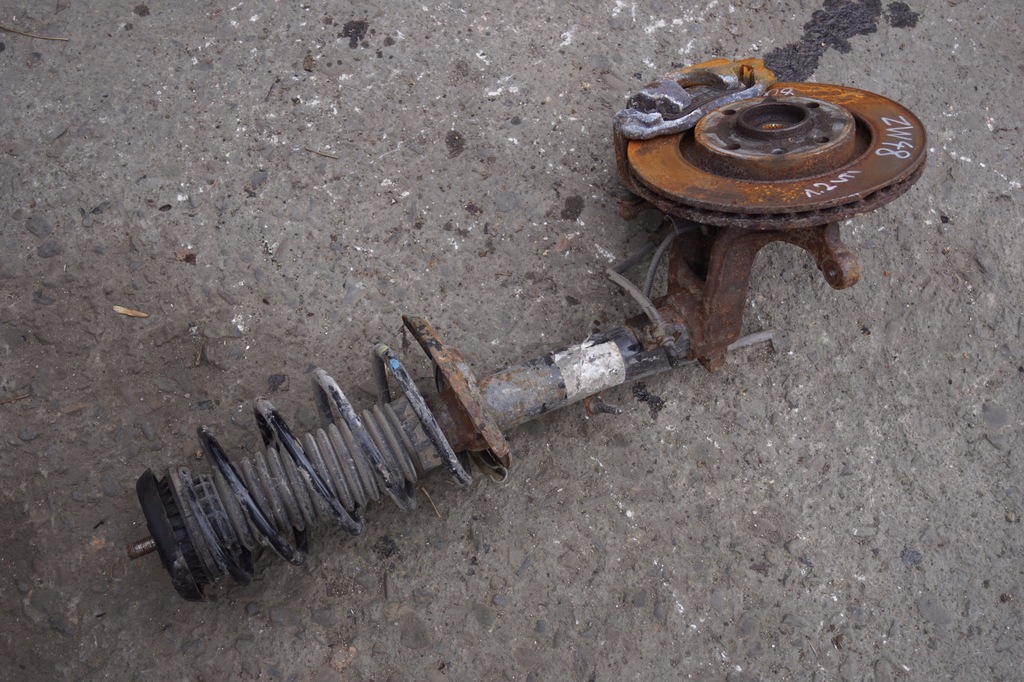 фото №5, Поворотний кулак правий перед peugeot 2008 i 1.2