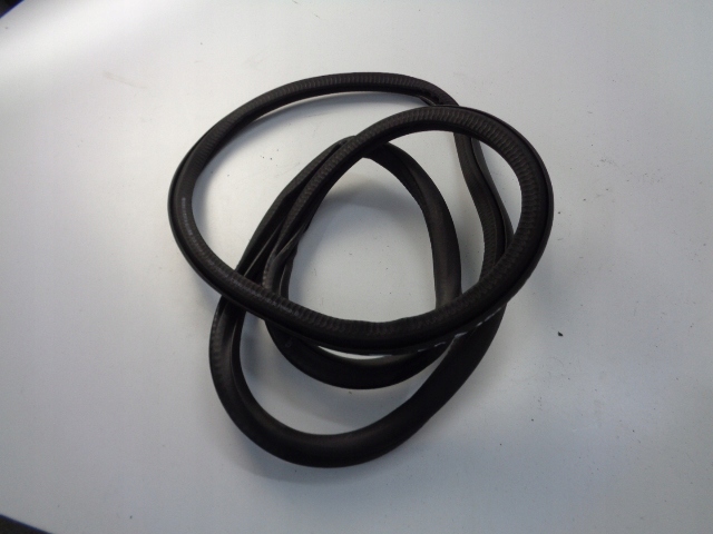 Купити Прокладка двері правий задня mercedes eqa 250 w243 2021 rok