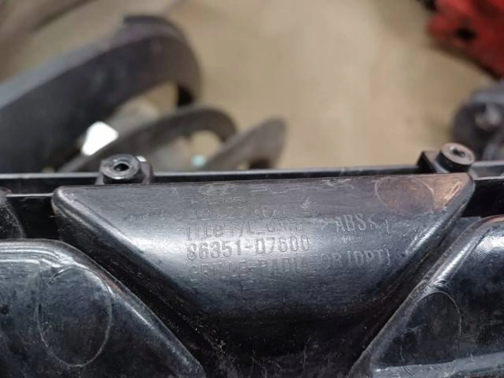 фото №13, M23 решітка радіатора решітка радіатора бампера hyundai tucson 86351-d7600