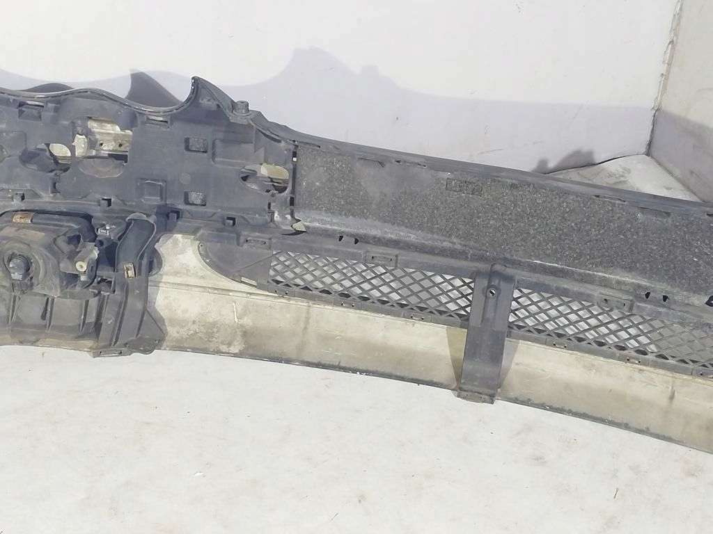 Mercedes c klasa w203 бампер перед передній 197 Недорого