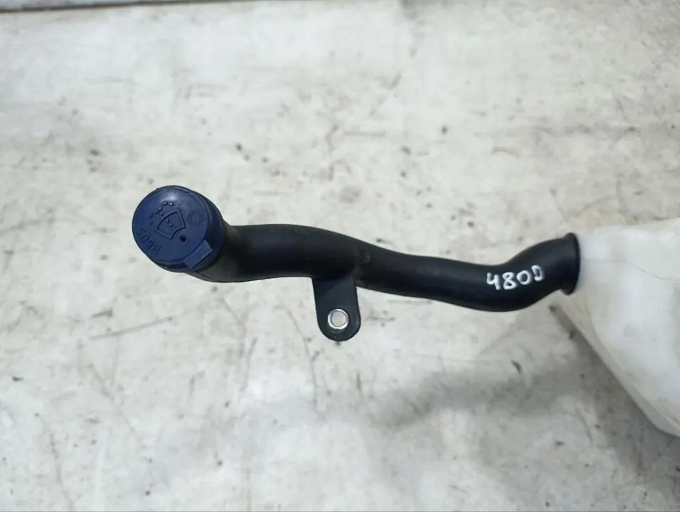 Бачок омывателя ferrari california 13012 бензиновый 338kw 2010 Цена