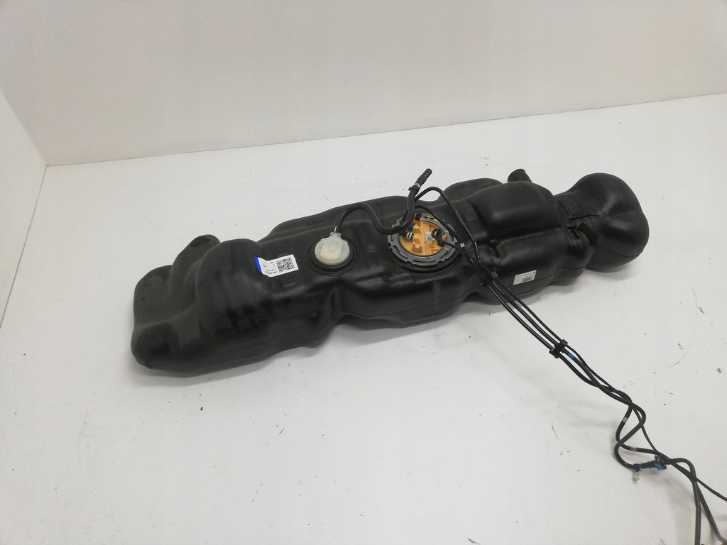 фото №1, Mercedes sprinter 907 910 бак топлива 71l