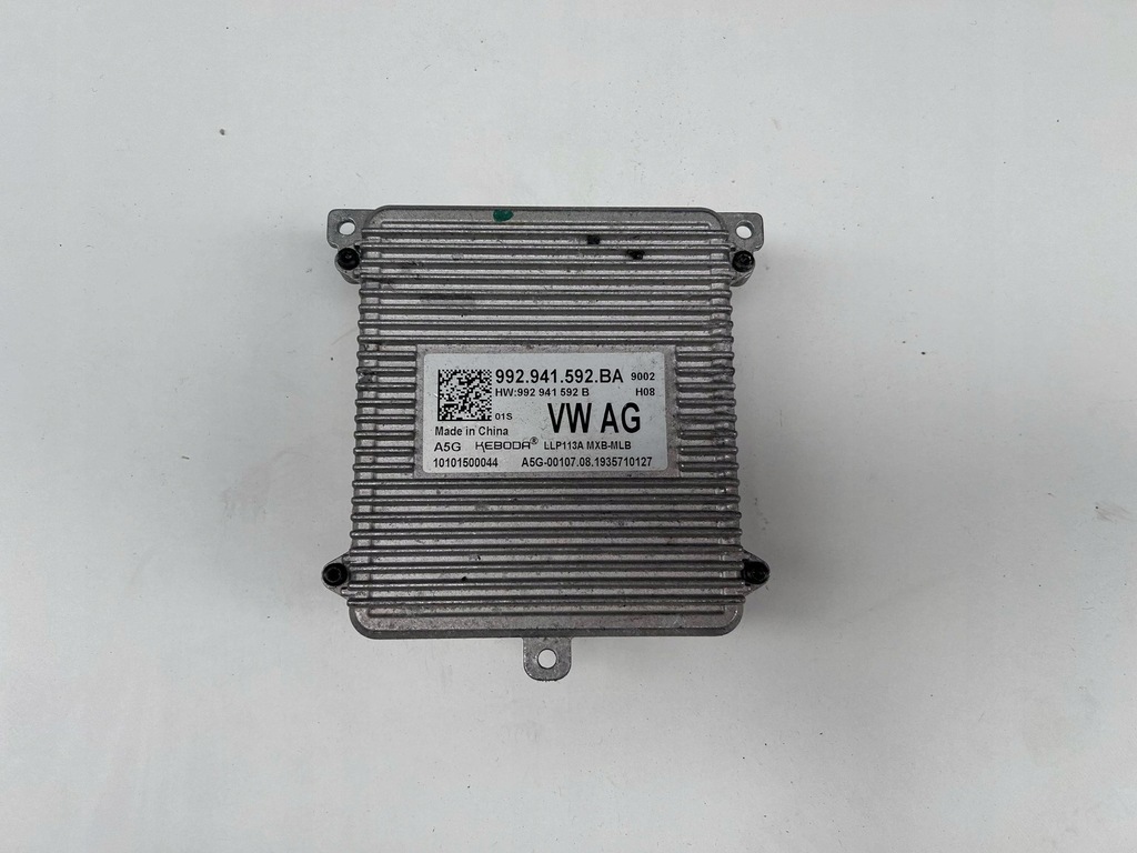 фото №1, Porsche преобразователь модуль led 992941592 ba оригинал