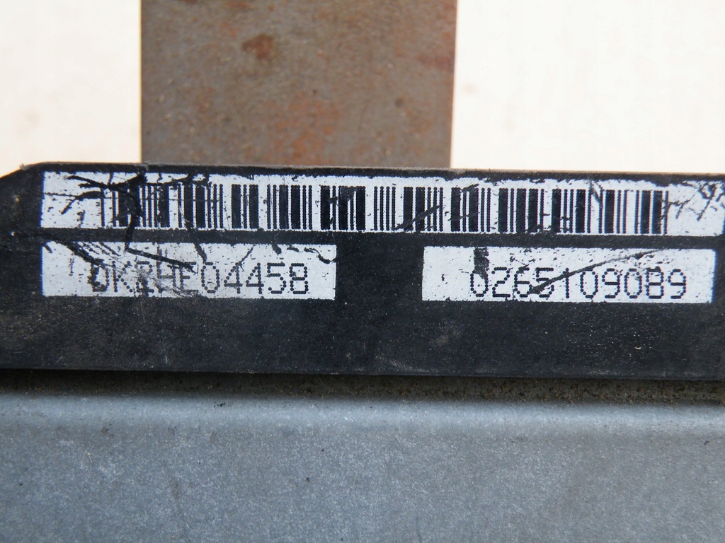 фото №10, Peugeot 406 coupe 2.2 hdi блок управления двигателя + модуль крышки 0265109089