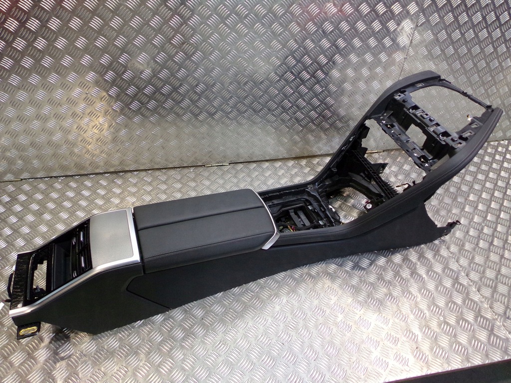 фото №7, Bmw 8 g14 g15 g16 тунель середній консоль різні