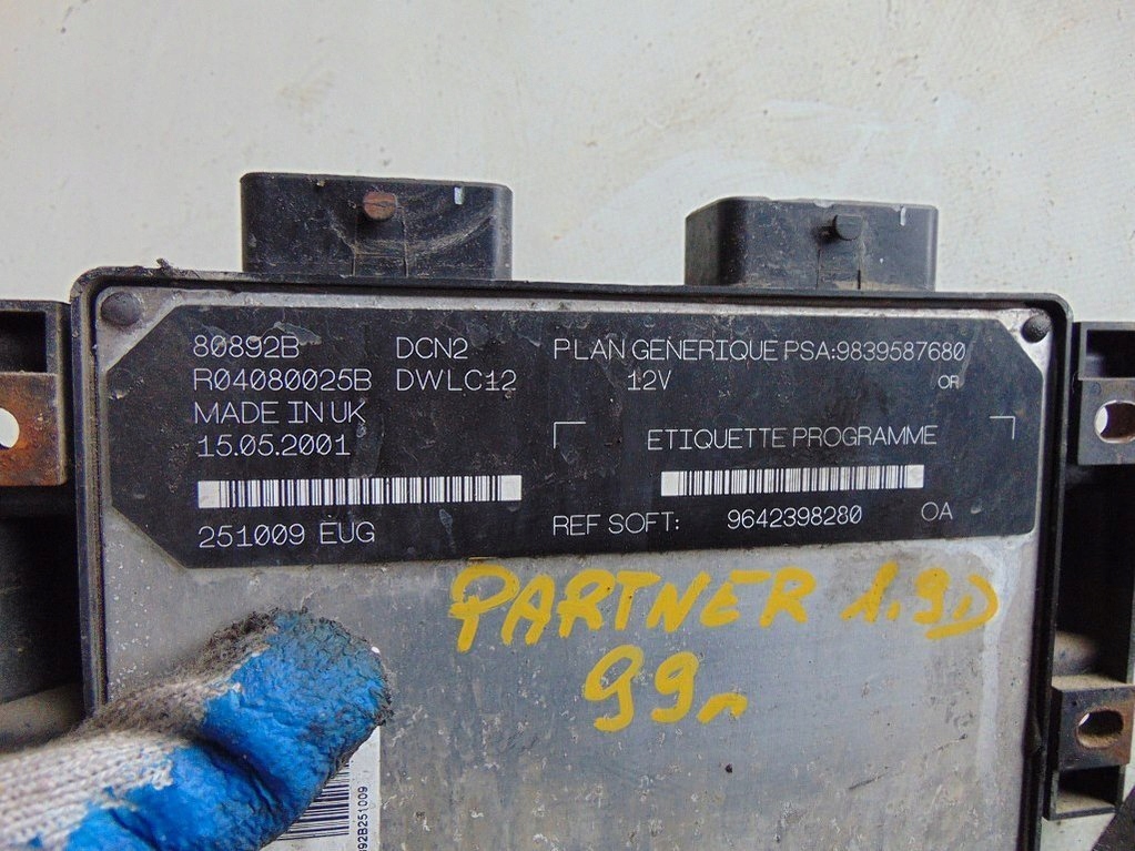 фото №5, Peugeot partner i 1.9d 99r бортовой компьютер r04080025b
