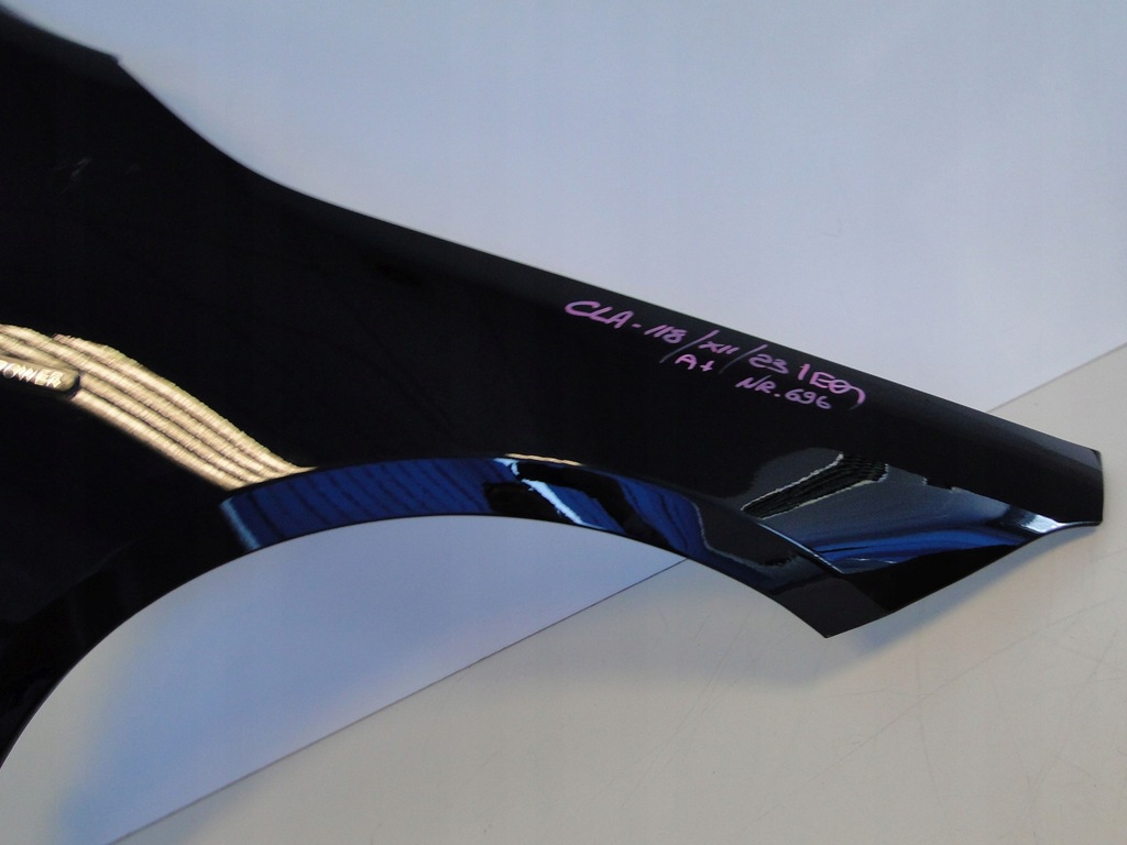 фото №8, Mercedes крыло передний правый перед чёрный 696 cla 118 c118 x118 w118