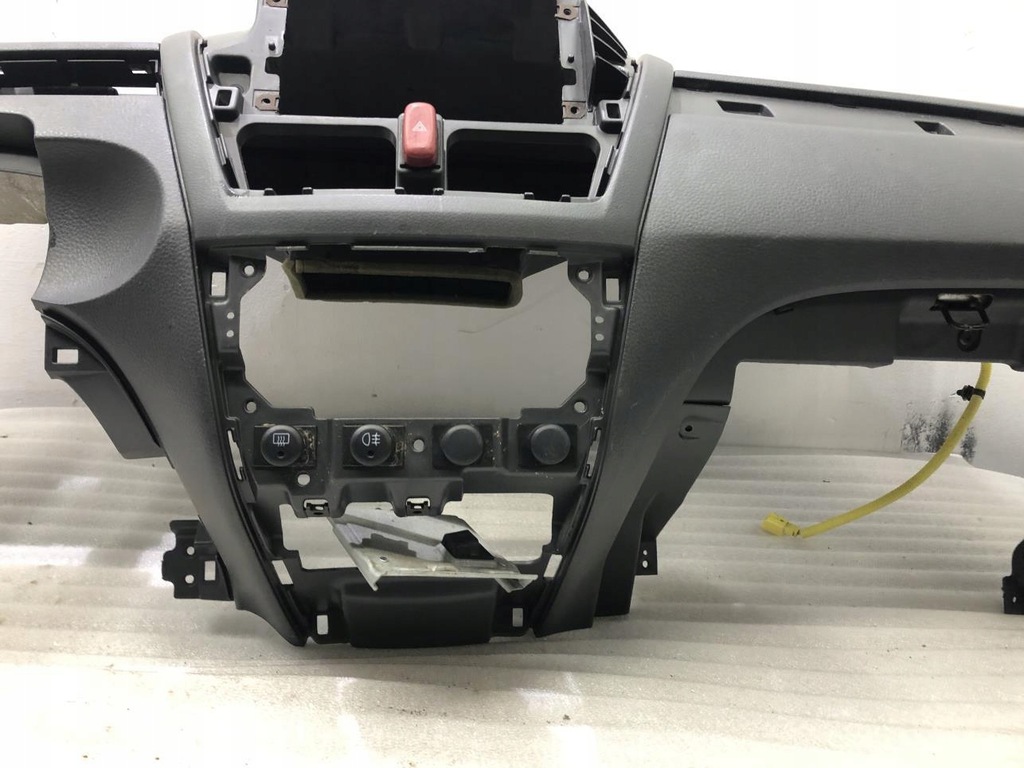 фото №7, Консоль приборная панель приборная suzuki liana eu 01-10