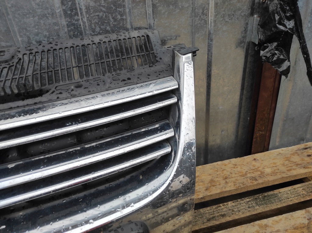 фото №11, Решітка радіатора решітка радіатора volkswagen golf v kombi jetta 1k5853651