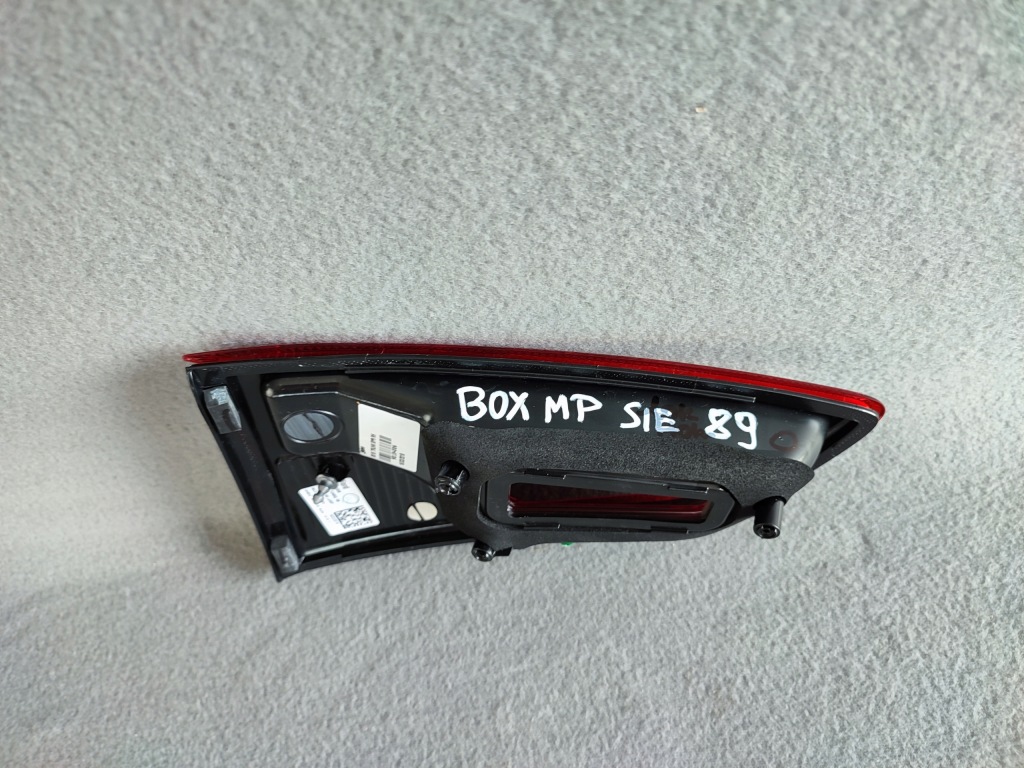 фото №3, Ford ecosport лампа задня права gn15-13a602-db