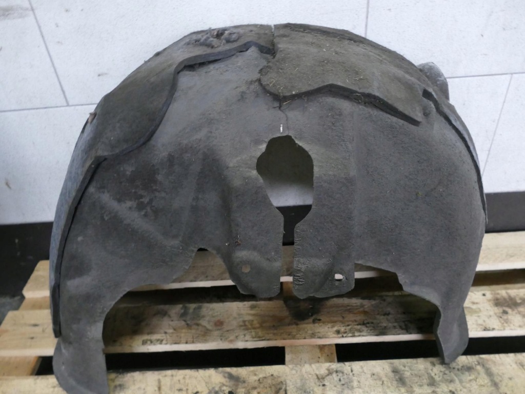 фото №1, Audi a5 8t lift sportback подкрылок правый задняя задние 5-дверь