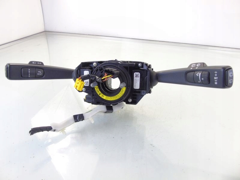 фото №1, Volvo v40 ii переключатели 31343218 лента шлейф